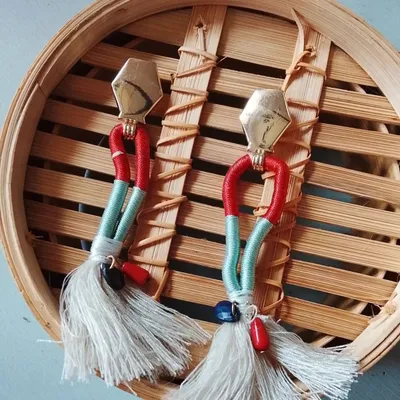 👒🎉La Chiquita Boucles d'oreilles tissées  indous NP 45 e 💎 🎉